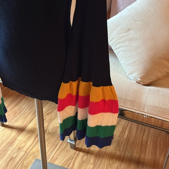 Pullover Sweater - Picture 2 of 3